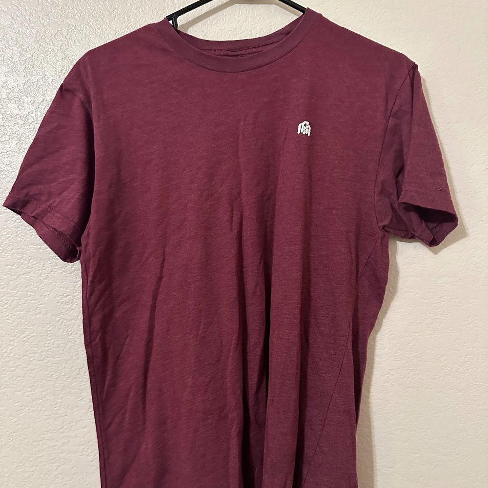 Into The AM Men’s Logo Maroon T-Shirt Basic Tee Medium Size